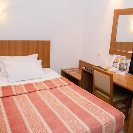 Leto Boutique Hotel 아그리니온 외부 사진