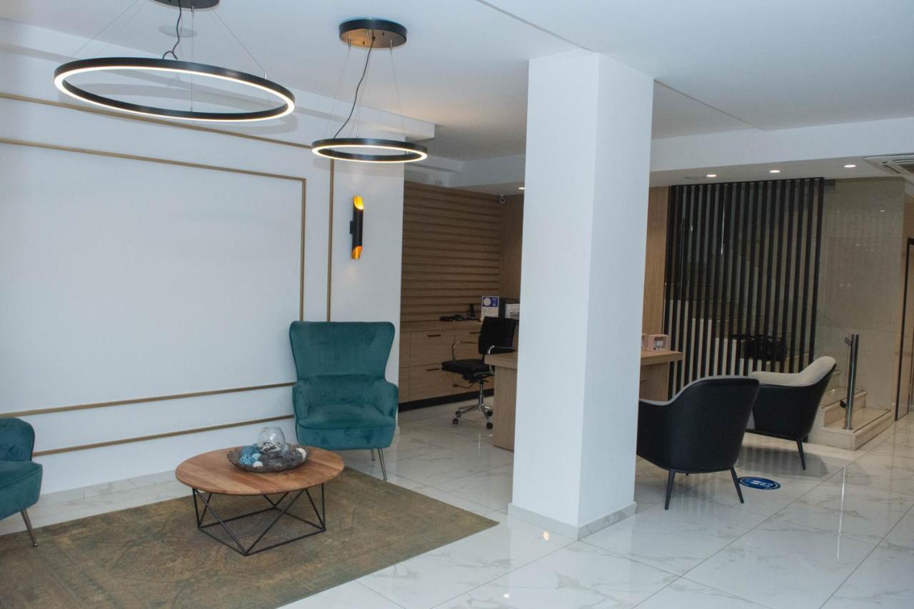 Leto Boutique Hotel 아그리니온 외부 사진