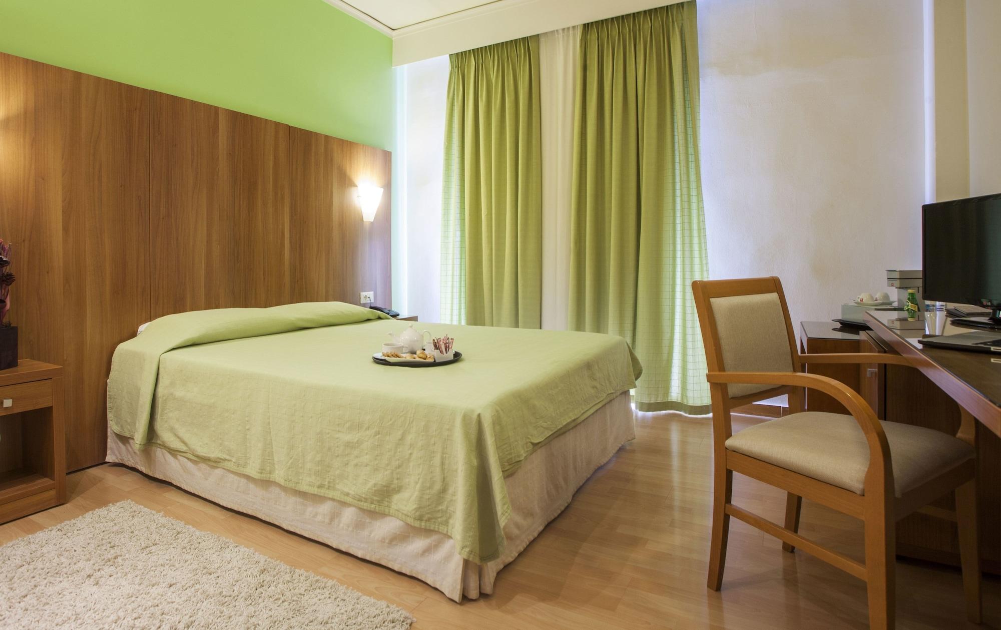 Leto Boutique Hotel 아그리니온 외부 사진